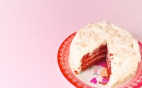 RED VELVET BIRTHDAY CAKE