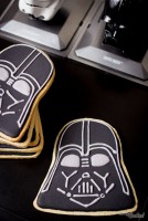 La galleta de Darth Vader del lado oscuro del horno